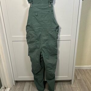 Duluth Trading Co Green Jumpsuit Women’s Size L (12/14) 29” Length Preowned